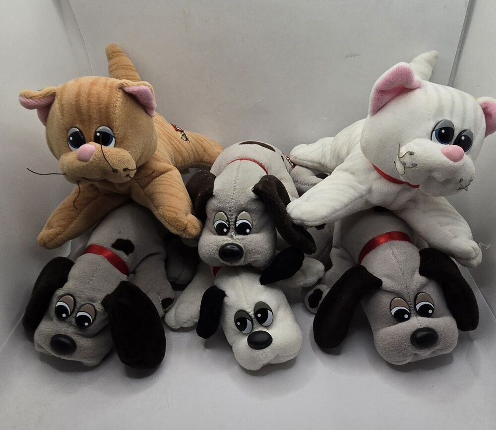 Vintage Tonka Pound Puppy & Pound Kitty 4 Puppies & 2 Pound Kitty Plush